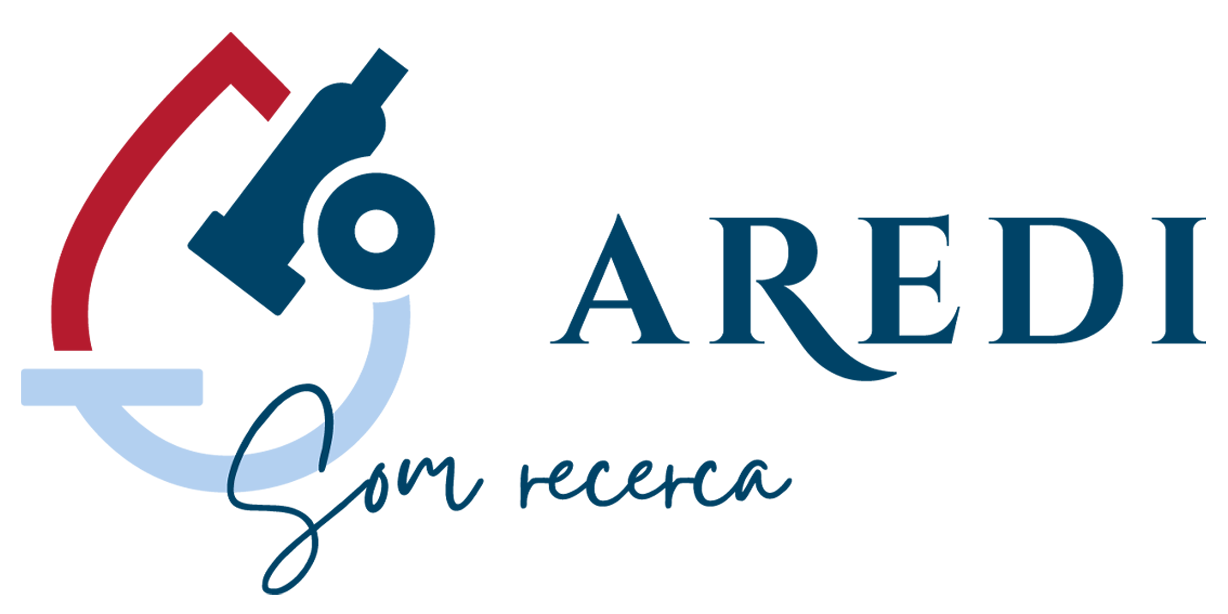 Ens trobareu al carrer Creu Coberta amb carrer Sant Roc