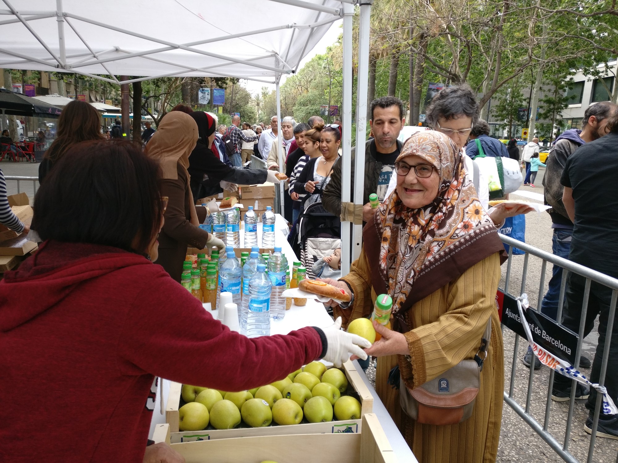 celebració pasqua a la Rambla del Raval