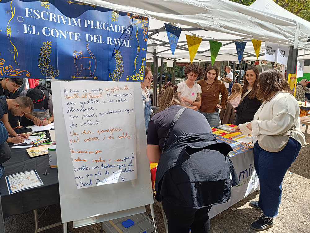 Parada de Sant Jordi a la Rambla del Raval