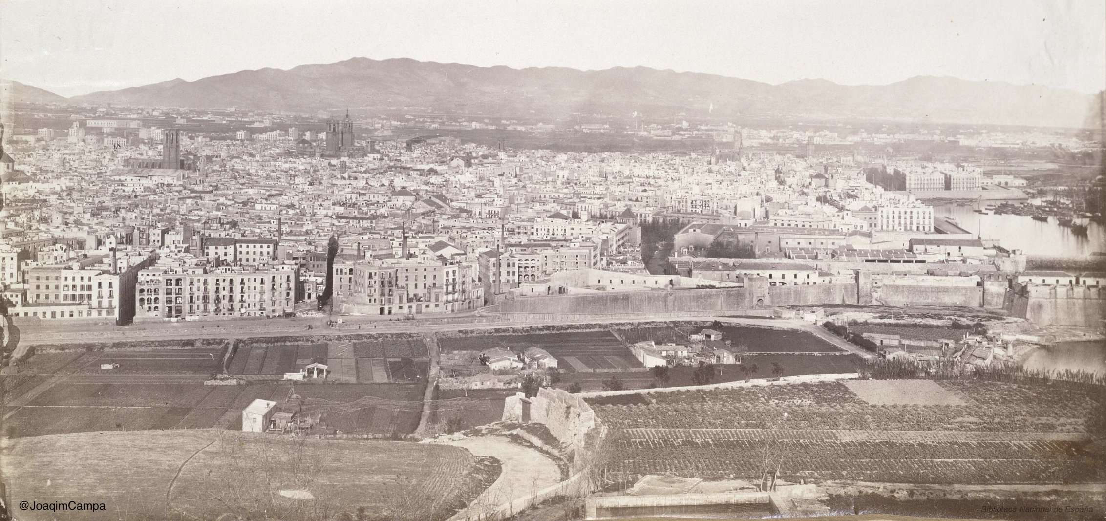 Vista panoràmica de les Hortes de Sant Bertran des de Montjuïc cap el 1860. Autor Jean Laurent