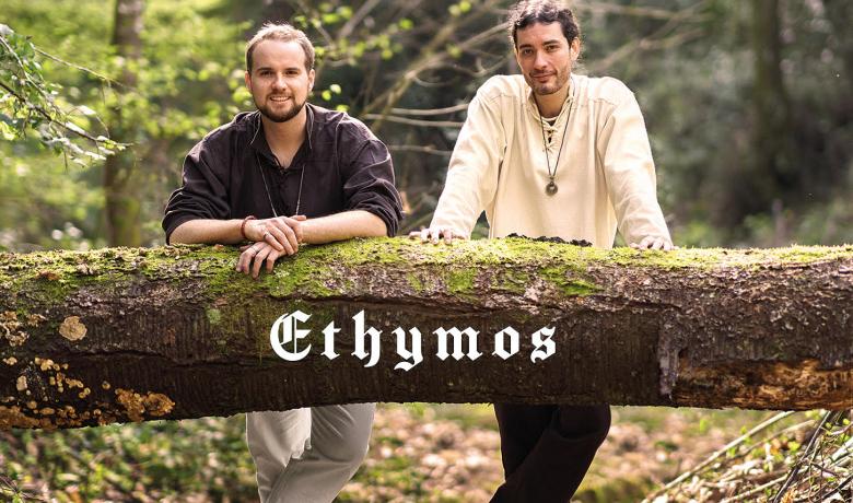 Portada del nou disc de Diode "Ethymos" podem veure el duo en un paisatge natural.