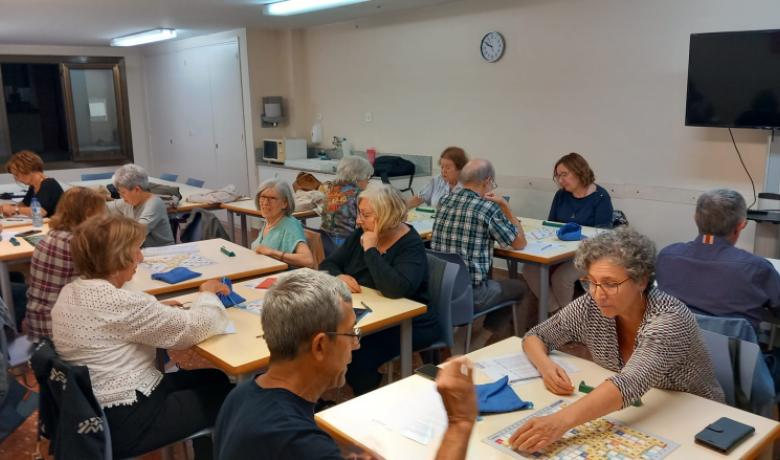 jugadors de scrabble a Sants-Les Corts
