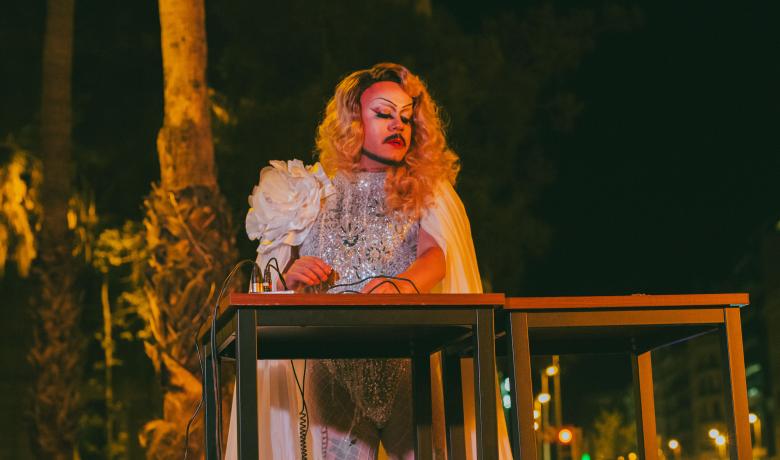 Actuació d'Ari Korrales a partir de les 00h