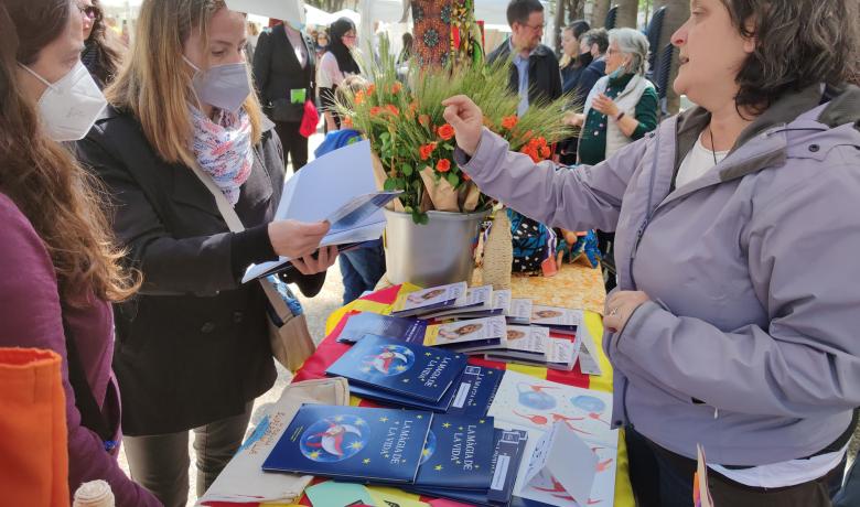 Parada Sant Jordi a la Rambla del Raval