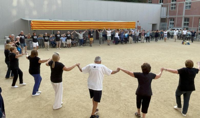 Sardanistes ballant