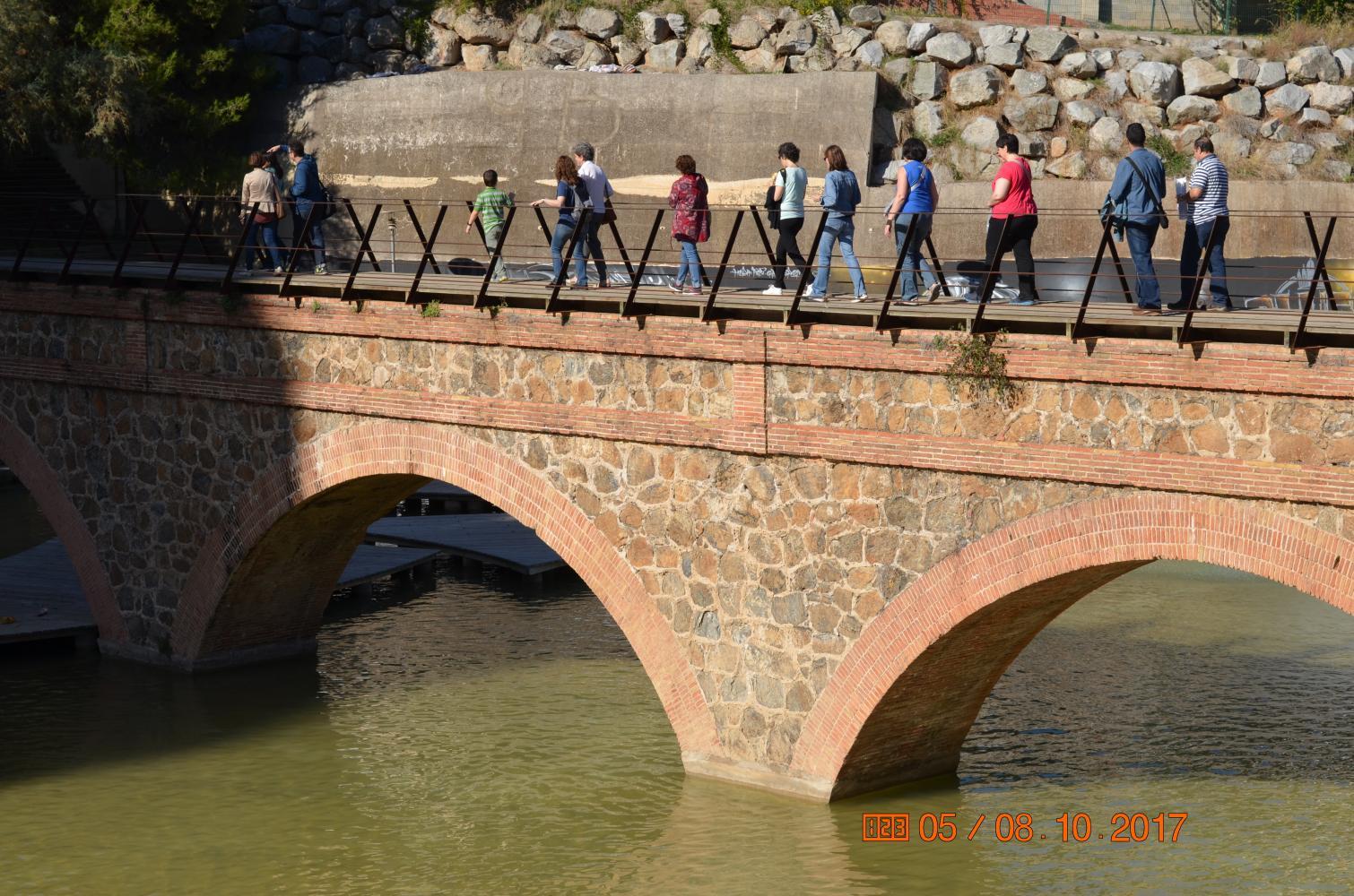 Imatge d'una de les passejades que fem pels nostres barris